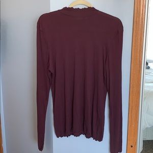 GAP Lettuce Edge Longsleeve